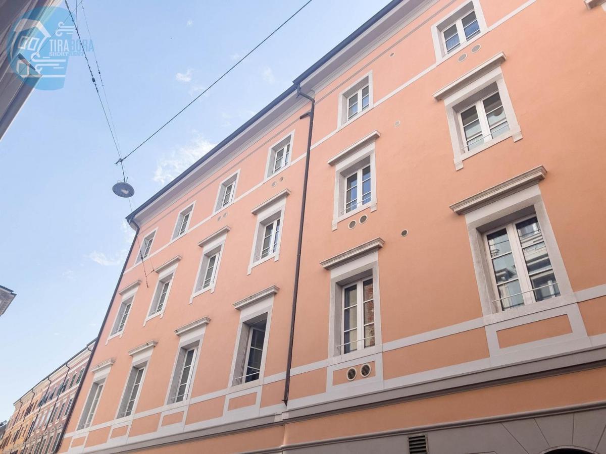 Apartament Corridoni 2E Tirabora Short Rent Triest Zewnętrze zdjęcie
